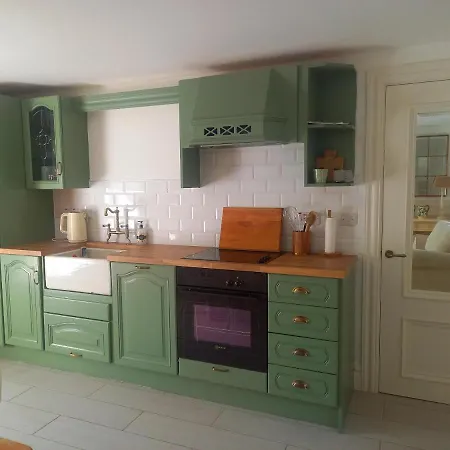 Centrally Located 2 Bedroom Style House Σπίτι διακοπών Raphoe