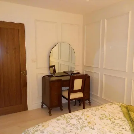 Centrally Located 2 Bedroom Style House Raphoe